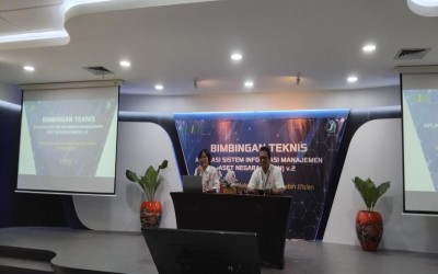 Pegawai MTs N 5 Bantul Aktif Mengikuti BIMTEK Aplikasi SIMAN v2